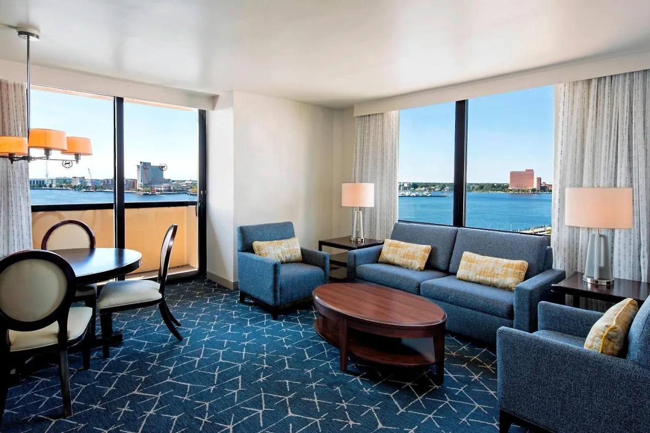 Sheraton Norfolk Waterside Hotel 4*,  Estados Unidos
