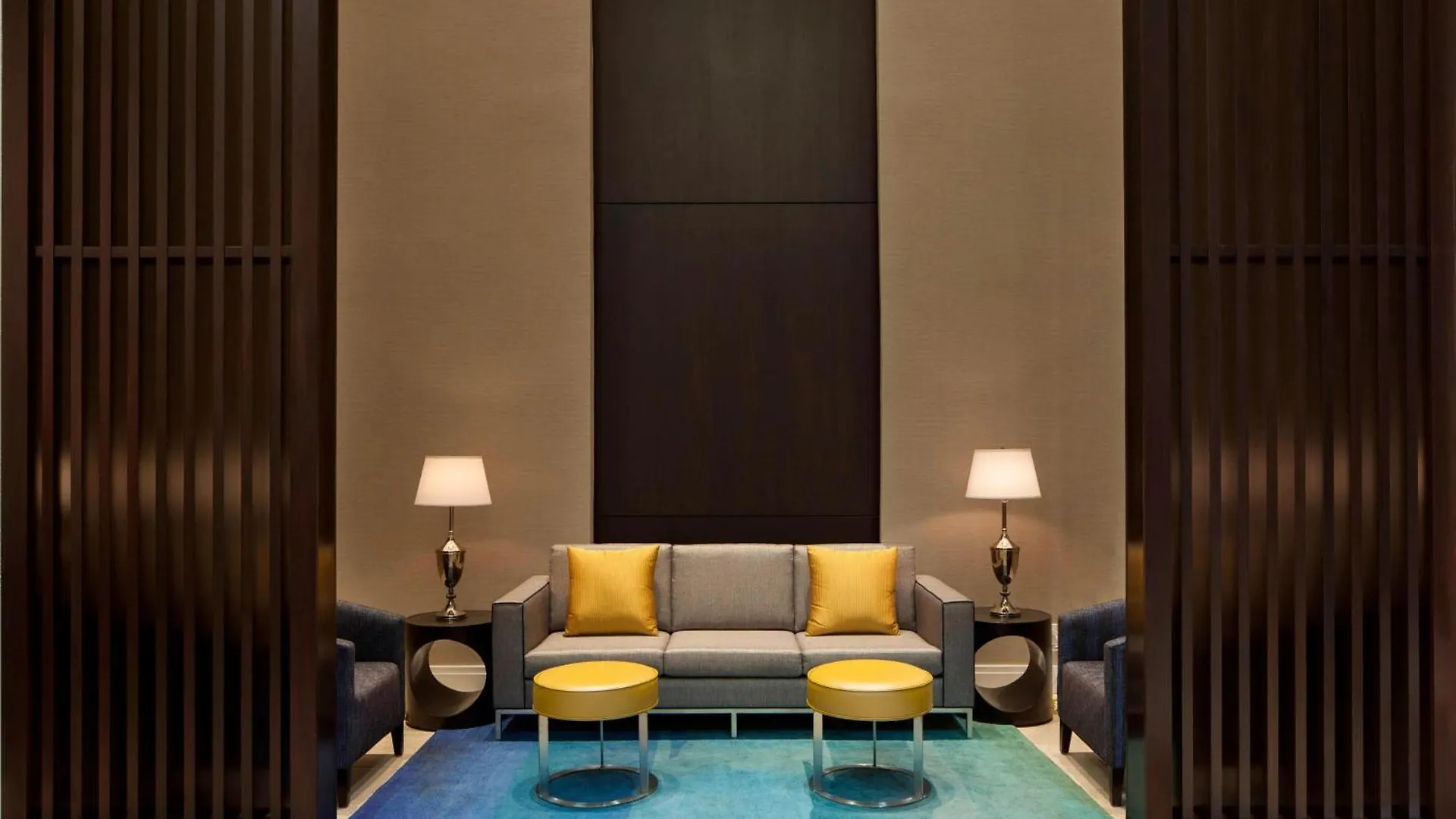 Sheraton Norfolk Waterside Hotel